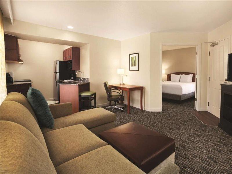 ไฮแอท เฮาส์ เพลเซนตัน Hotel เพลสแซนตัน ภายนอก รูปภาพ